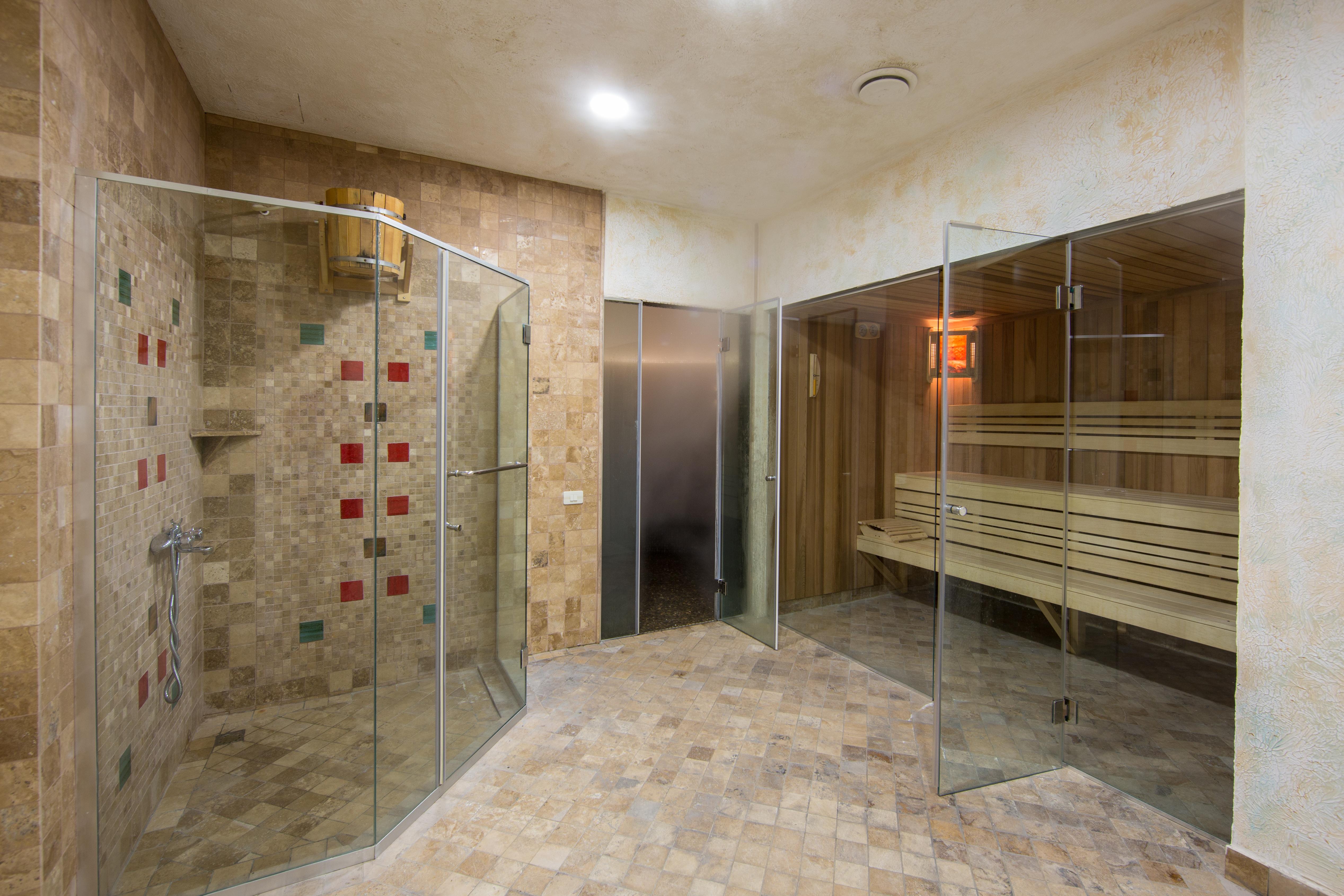 Caucasus Hotel Kasagh Zewnętrze zdjęcie A shower and a sauna