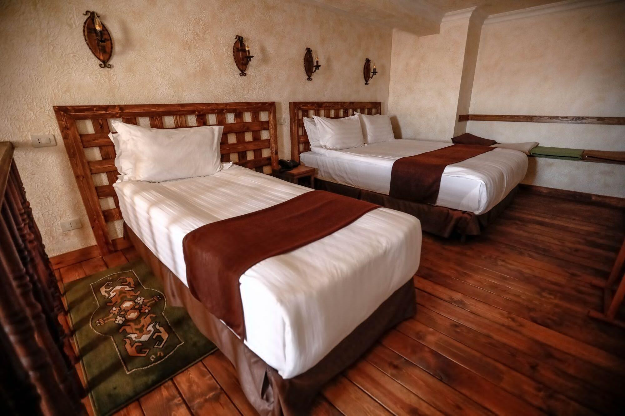 Caucasus Hotel Kasagh Zewnętrze zdjęcie A guest room at the resort